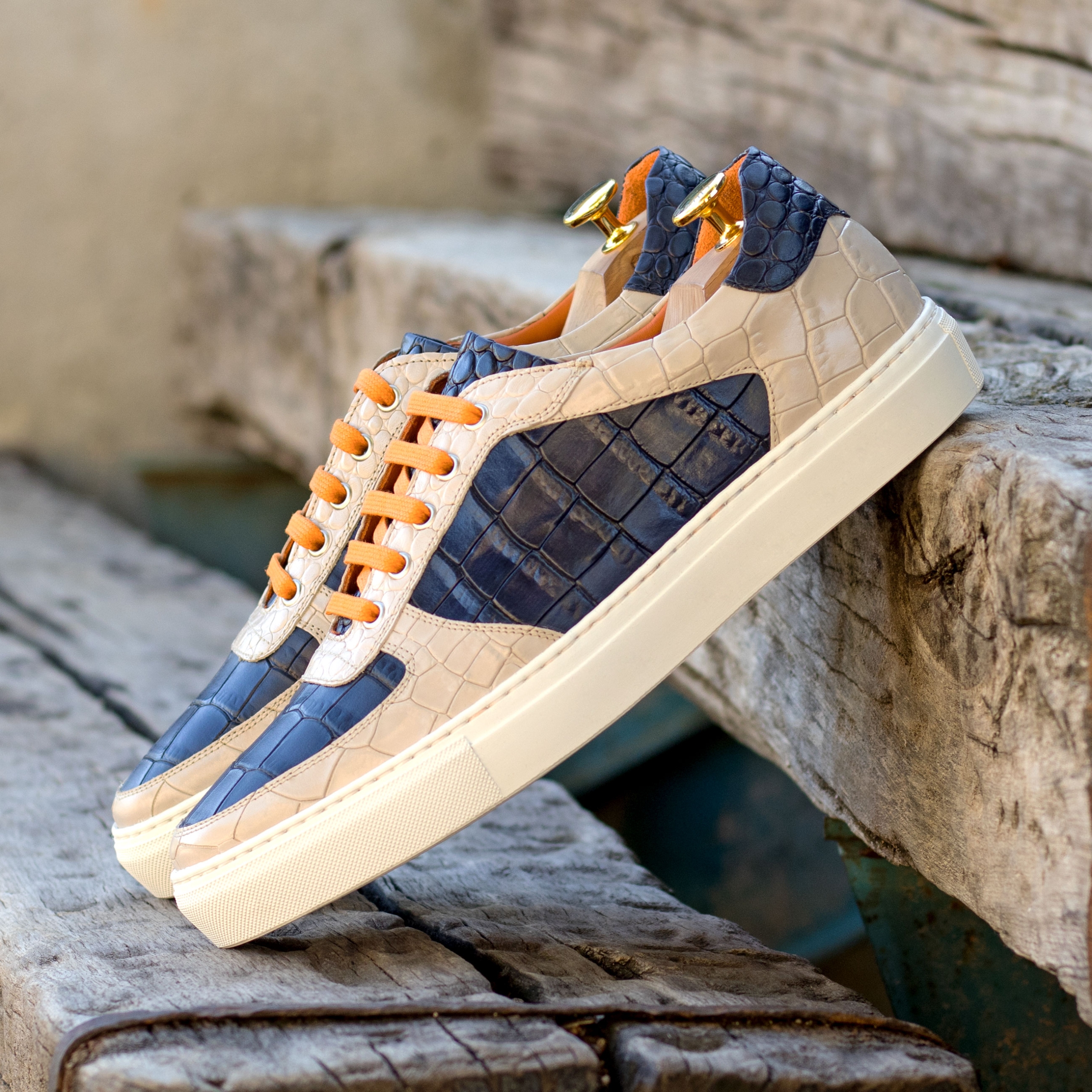 Low Top Trainer navy painted croco and nude painted croco